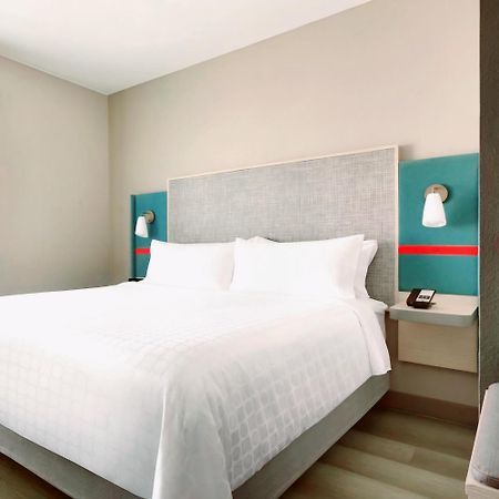 Americas Best Value Inn Providence-North Scituate Екстериор снимка