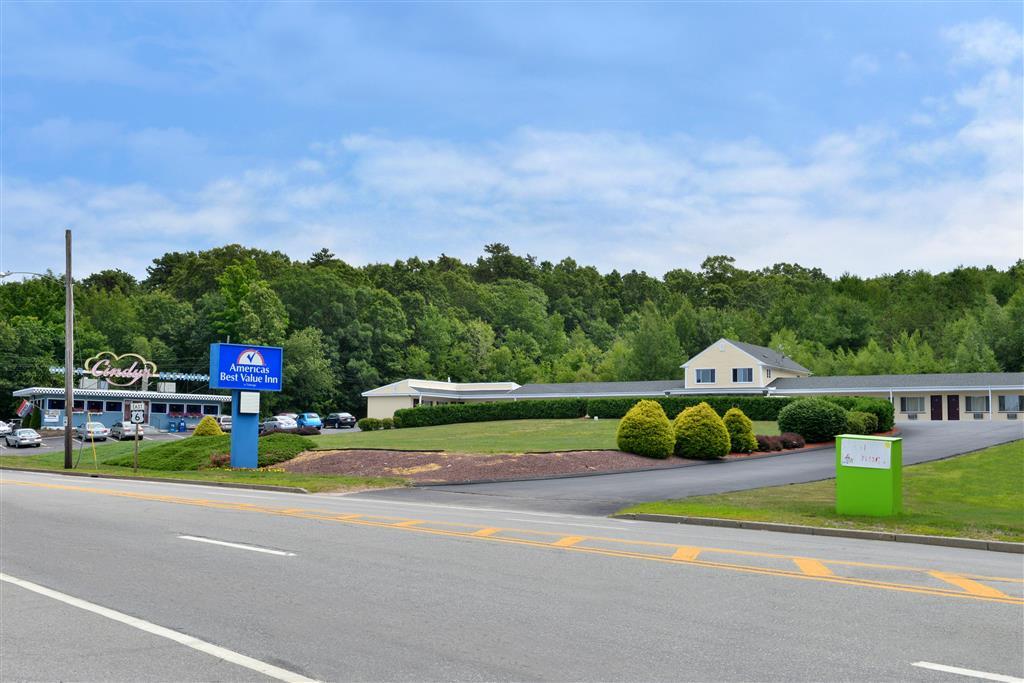 Americas Best Value Inn Providence-North Scituate Екстериор снимка