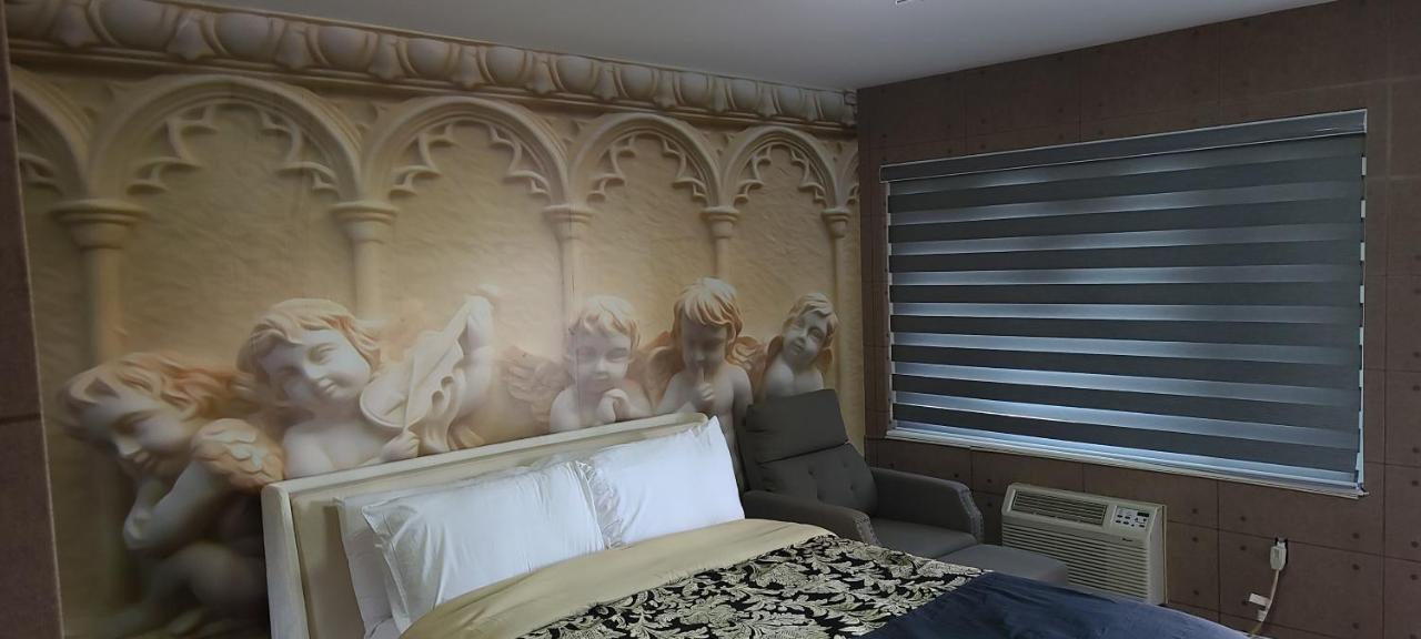 Americas Best Value Inn Providence-North Scituate Екстериор снимка