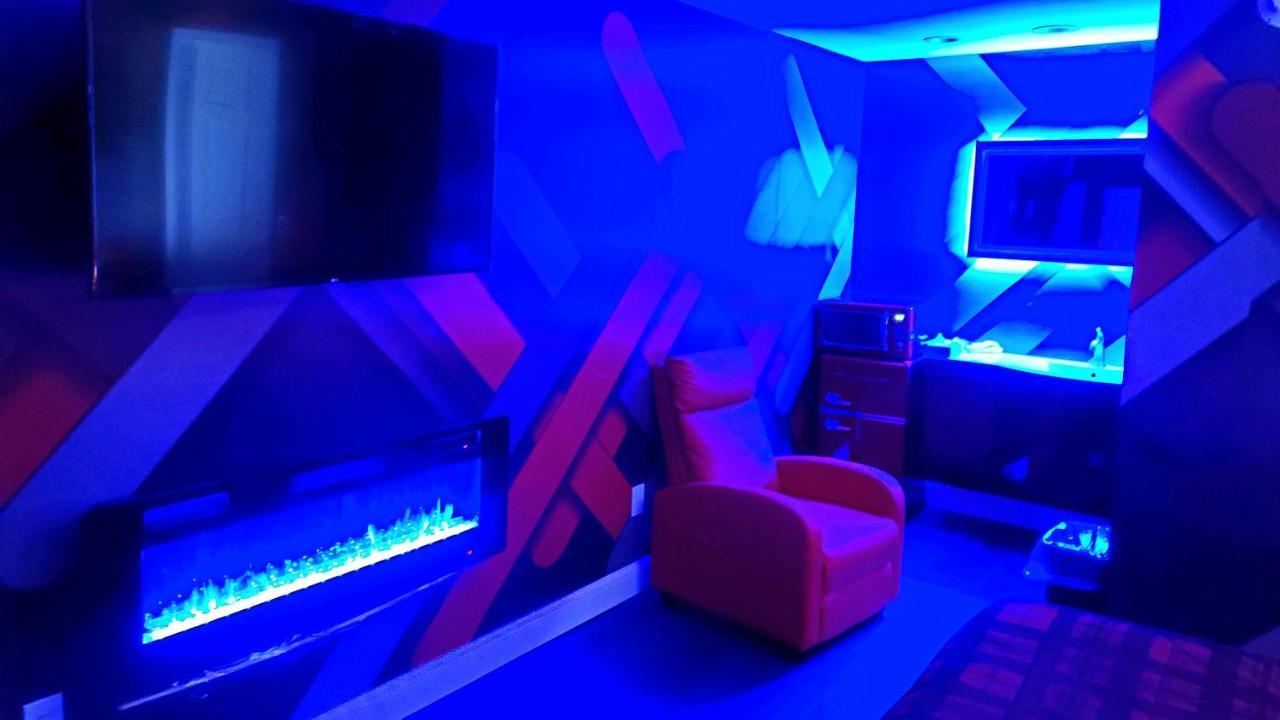 Americas Best Value Inn Providence-North Scituate Екстериор снимка