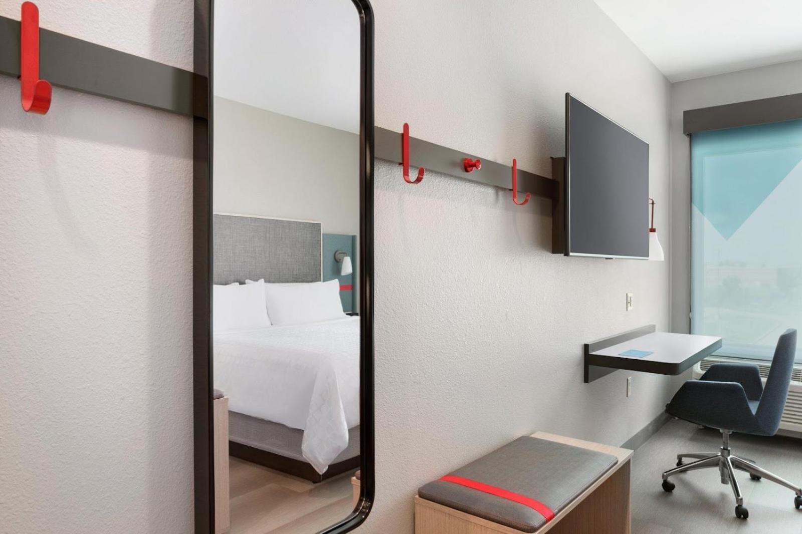 Americas Best Value Inn Providence-North Scituate Екстериор снимка
